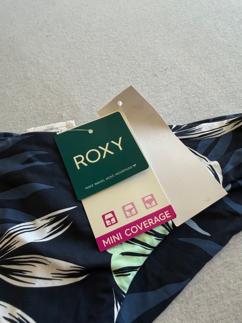 NWT Roxy Bikini Bottoms - Picture 2 of 4